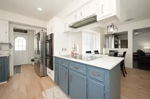 8306 Bo Jack Dr, Houston, TX 77040 - Photo 8