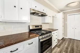 12510 Old River Dr, Mont Belvieu, TX 77523 - Photo 8