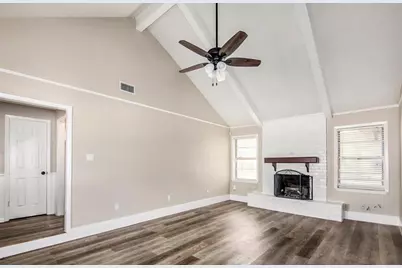 12510 Old River Drive, Mont Belvieu, TX 77523 - Photo 6