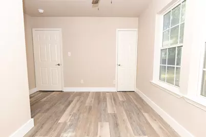 210 W Grange Street #B, Weimar, TX 78962 - Photo 14