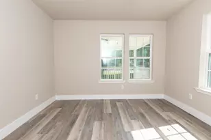 210 W Grange St, Weimar, TX 78962 - Photo 6