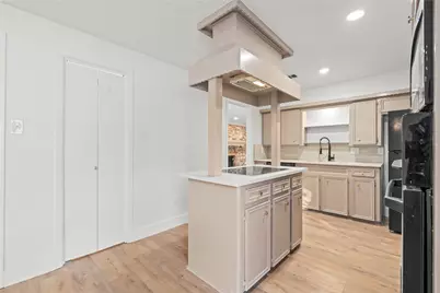 19415 Enchanted Oaks Drive, Spring, TX 77388 - Photo 8