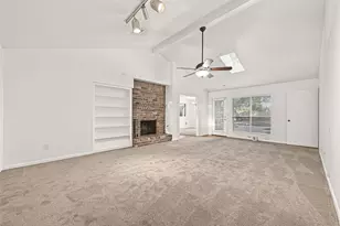 1414 Hitherfield Dr, Sugar Land, TX 77498 - Photo 8