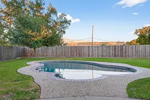 1414 Hitherfield Dr, Sugar Land, TX 77498 - Photo 42