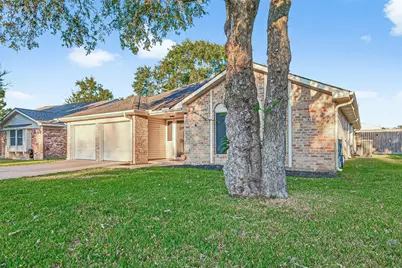 1414 Hitherfield Drive, Sugar Land, TX 77498 - Photo 4