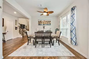 608 W Linnwood Dr, New Caney, TX 77357 - Photo 2