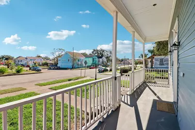 1327 33rd Street, Galveston, TX 77550 - Photo 4