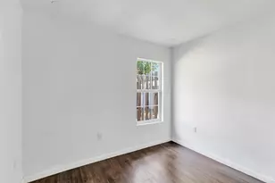 212 Super St, Houston, TX 77011 - Photo 18