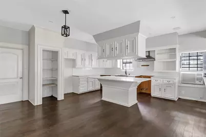 212 Super Street, Houston, TX 77011 - Photo 6