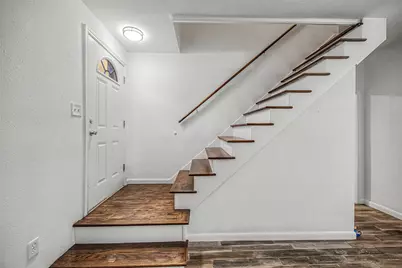 830 Threadneedle Street #228, Houston, TX 77079 - Photo 2