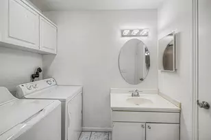 830 Threadneedle St, Houston, TX 77079 - Photo 16