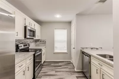 1722 Redwing Bluff Drive, Houston, TX 77009 - Photo 4