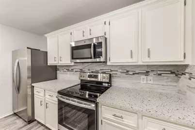 1722 Redwing Bluff Drive, Houston, TX 77009 - Photo 6