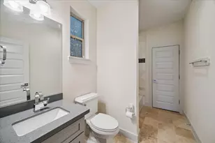 4833 Chenevert St, Houston, TX 77004 - Photo 24