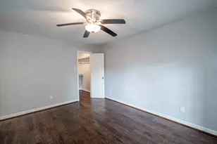 1907 Ashford Hollow Ln, Houston, TX 77077 - Photo 22