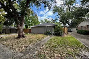 1907 Ashford Hollow Ln, Houston, TX 77077 - Photo 4