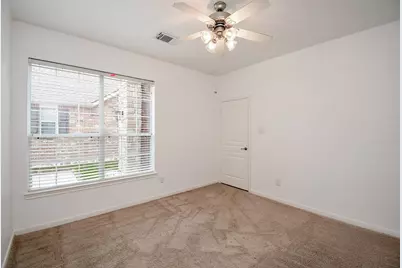 10915 Menaggio Court, Richmond, TX 77406 - Photo 18