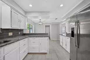 7614 Rollingbrook Dr, Houston, TX 77071 - Photo 18