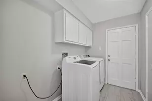 7614 Rollingbrook Dr, Houston, TX 77071 - Photo 26