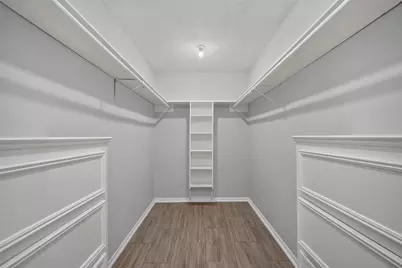 7614 Rollingbrook Drive, Houston, TX 77071 - Photo 38