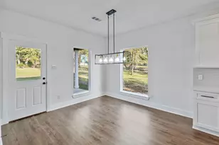419 Echo Ln, Livingston, TX 77351 - Photo 8