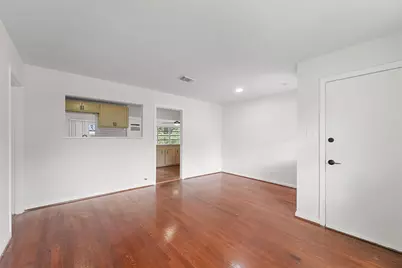 5826 Belmark Street, Houston, TX 77033 - Photo 8