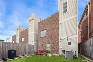 1508 Crockett St, Houston, TX 77007 - Photo 2