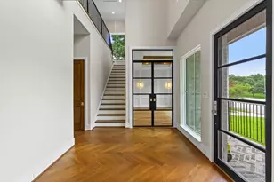 2341 Maroneal St, Houston, TX 77030 - Photo 4