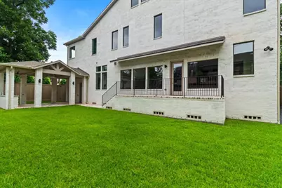 2341 Maroneal St, Houston, TX 77030 - Photo 38