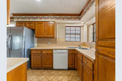 3002 El Camino Street, Bay City, TX 77414 - Photo 18