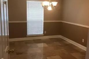 205 Sharnoll Cir, League City, TX 77573 - Photo 2