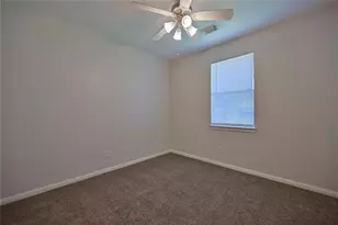 6715 Village Bridge Dr, Humble, TX 77346 - Photo 14