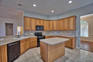 6715 Village Bridge Dr, Humble, TX 77346 - Photo 8