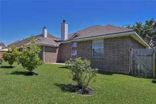 6715 Village Bridge Dr, Humble, TX 77346 - Photo 18