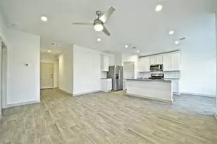 7923 Suffolk Vly Ln, Rosharon, TX 77583 - Photo 4