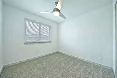 7923 Suffolk Valley Lane, Rosharon, TX 77583 - Photo 20