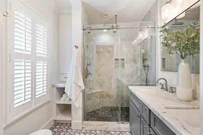 1111 Le Green Street, Houston, TX 77009 - Photo 6