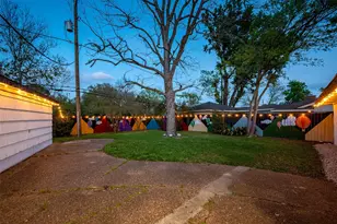 5918 Lattimer Dr, Houston, TX 77035 - Photo 32