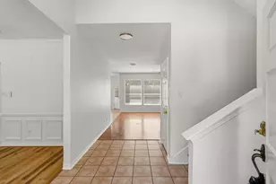 1925 Lori Ct, Seabrook, TX 77586 - Photo 4