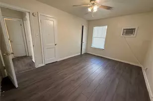 5501 Malmedy Rd, Houston, TX 77033 - Photo 8