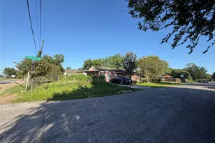 5501 Malmedy Rd, Houston, TX 77033 - Photo 20