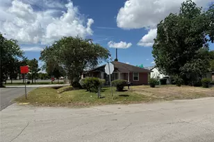 5501 Malmedy Rd, Houston, TX 77033 - Photo 4
