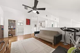 7703 Janak Dr, Houston, TX 77055 - Photo 30