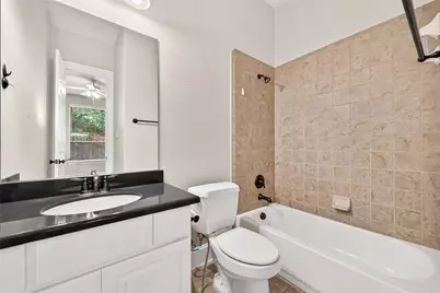 222 Chatham Avenue, Sugar Land, TX 77479 - Photo 36