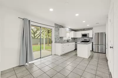 3401 Pheasant Lane, Pearland, TX 77581 - Photo 10