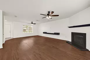 3401 Pheasant Ln, Pearland, TX 77581 - Photo 8