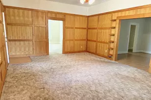 405 S 10th St, Crockett, TX 75835 - Photo 8