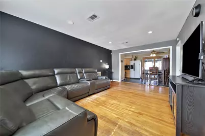 4210 Gardendale Drive, Houston, TX 77092 - Photo 10