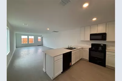 7607 Madrid Manor, Richmond, TX 77469 - Photo 6