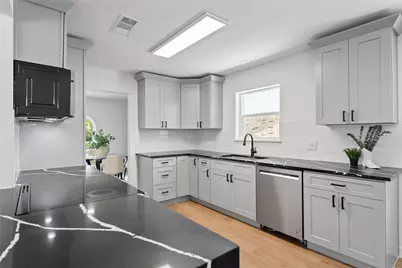 6114 Valkeith Drive, Houston, TX 77096 - Photo 8